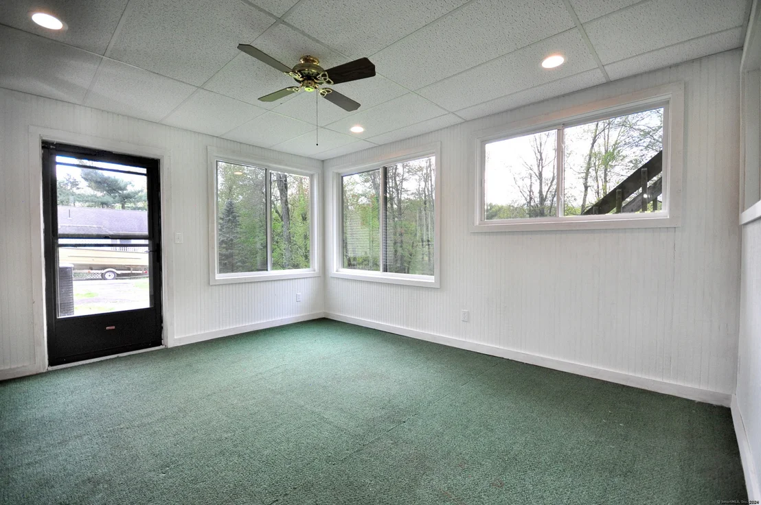 Photo of 735 Avery Street