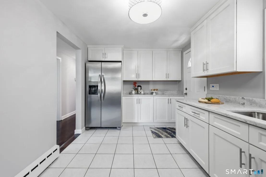 Photo of 156 Robin Hill Road