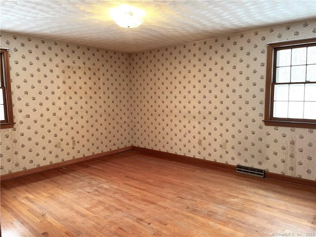 Photo of 280 Root Road