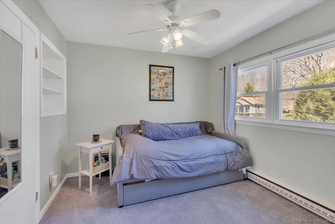 Photo of 47 White Avenue
