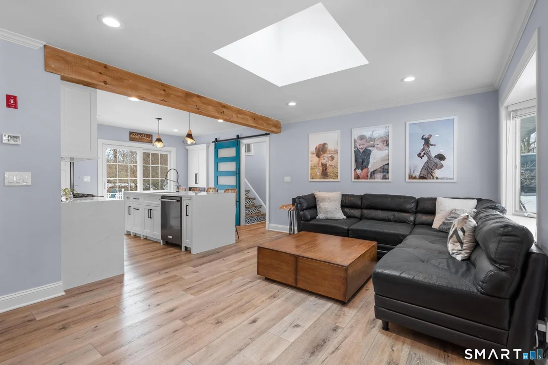 Photo of 136 Shadow Ridge Road