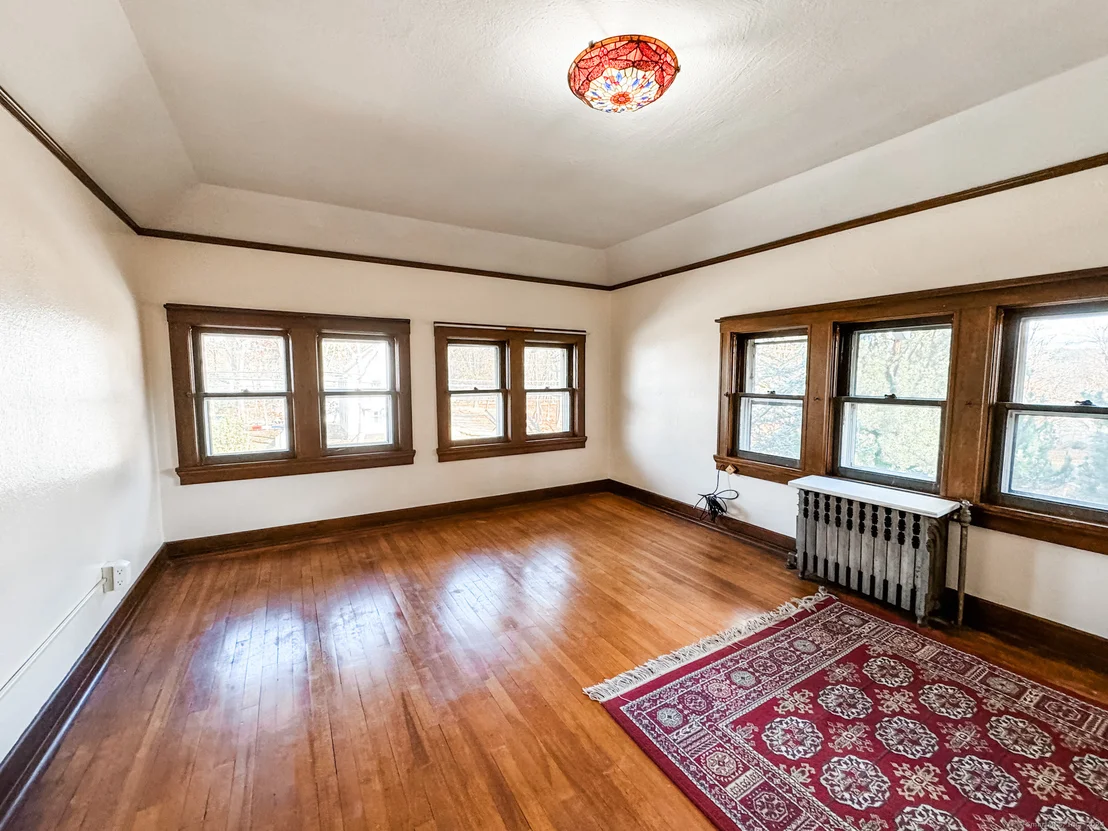 Photo of 185, 185.5 Grove Street