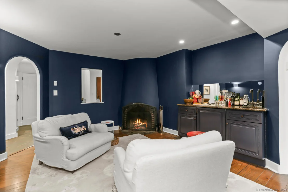Photo of 84 Meadow Road