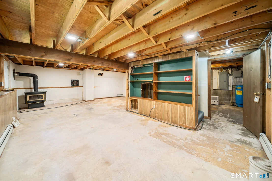 Photo of 231 Crestwood Drive