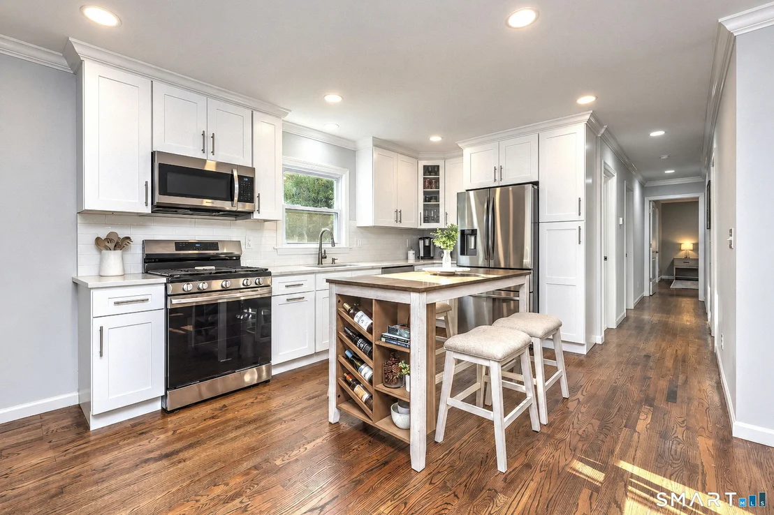 Photo of 85 Walnut Street