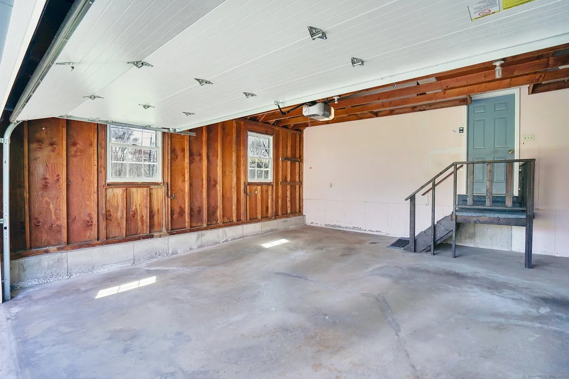Photo of 79 Valley View Drive