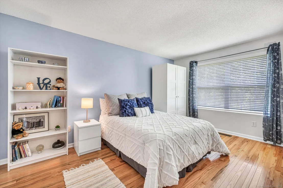 Photo of 15 Jersey Drive