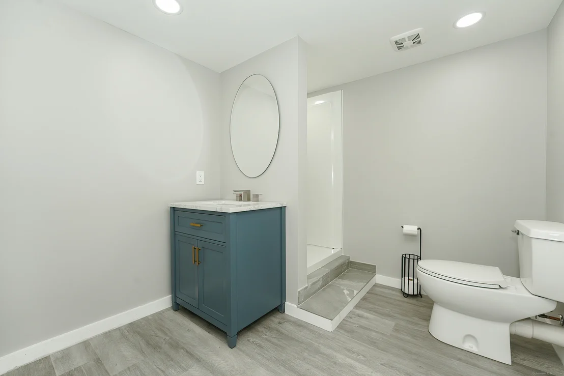 Photo of 144 Roxbury Road