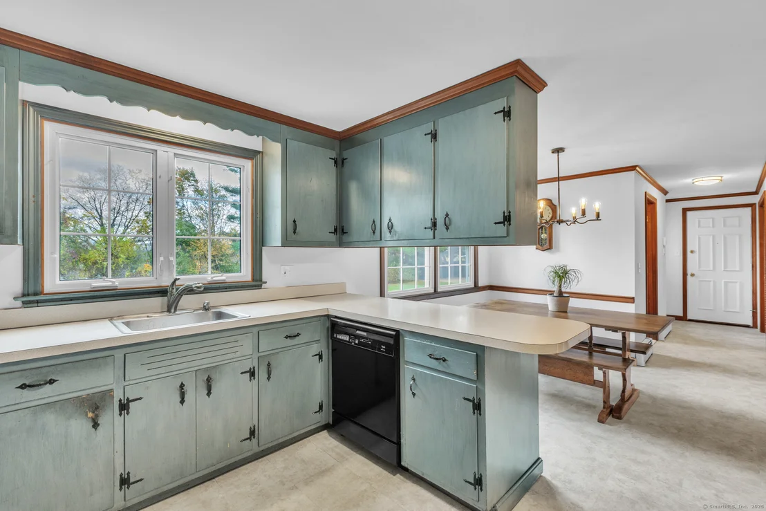 Photo of 49 Bridle Path Drive
