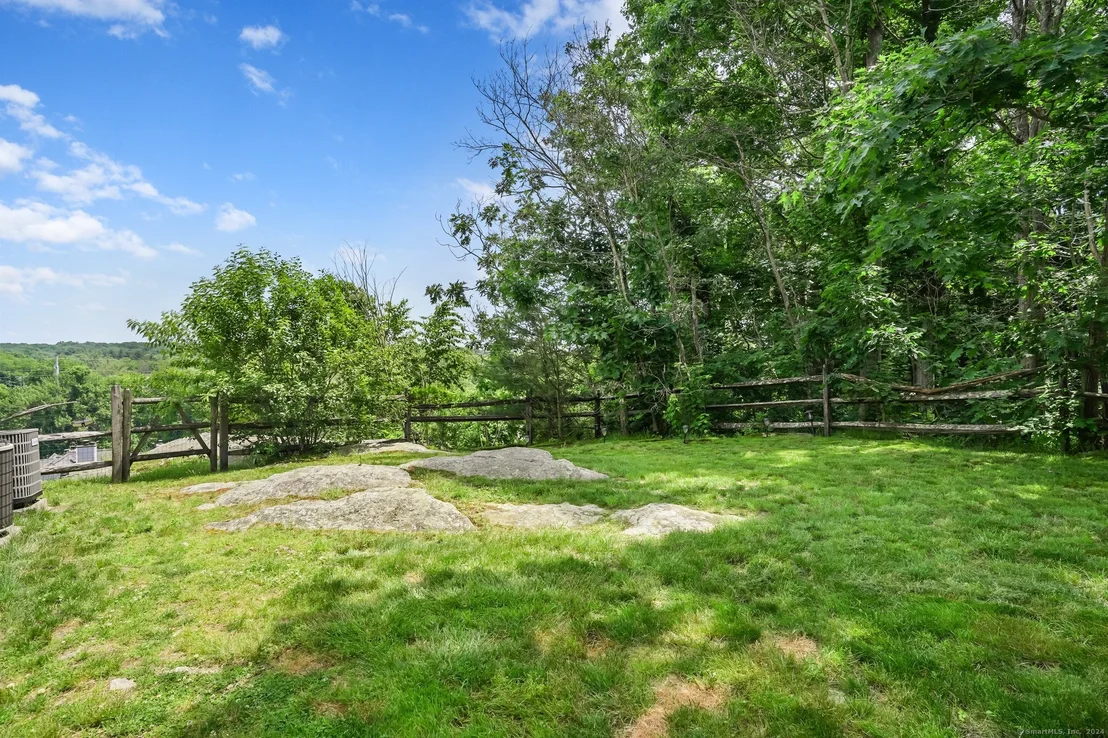 Photo of 13 Wilton Crest