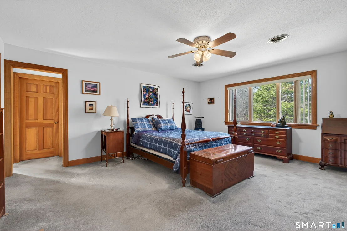 Photo of 33 Valley Drive
