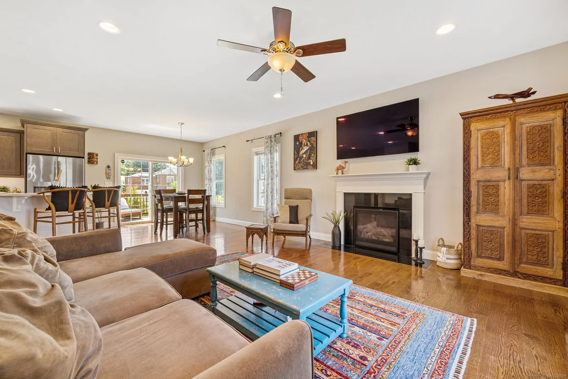 Photo of 8 River Road