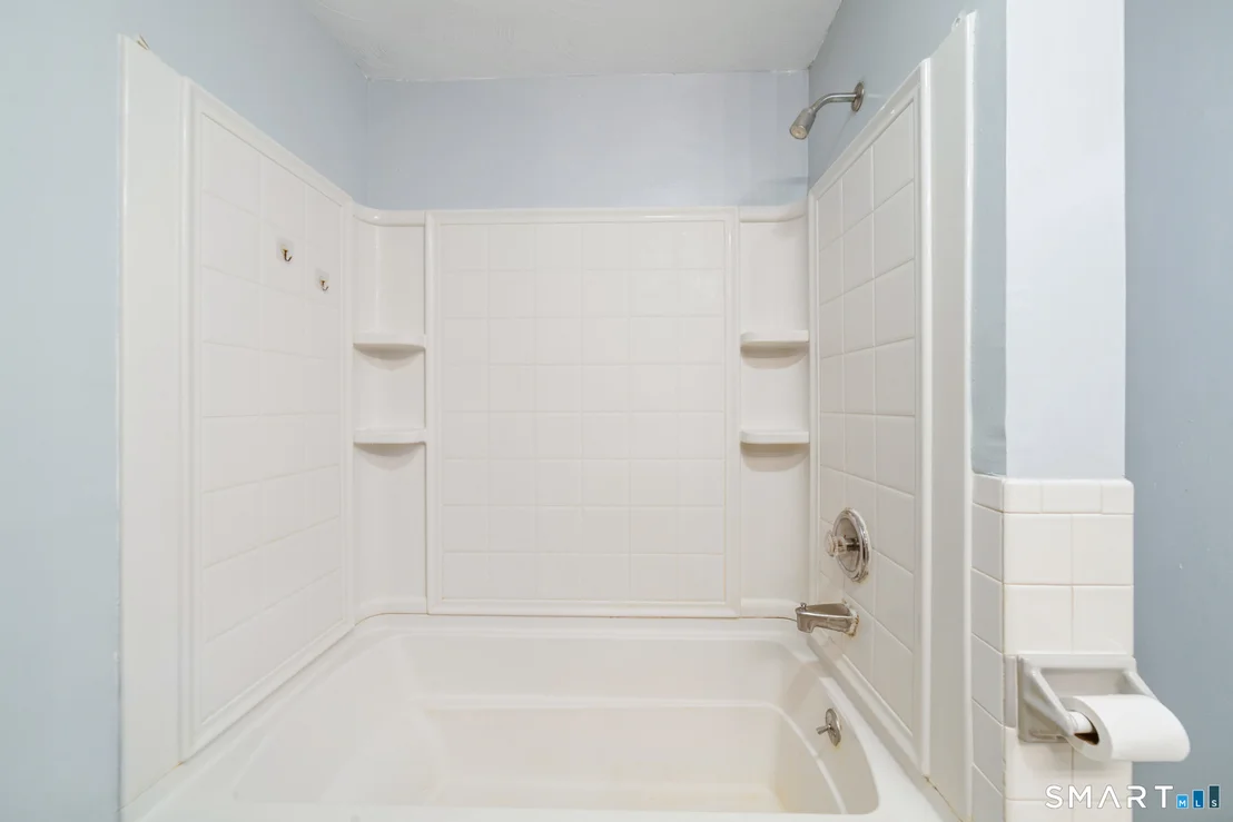 Photo of 548 Beecher Road