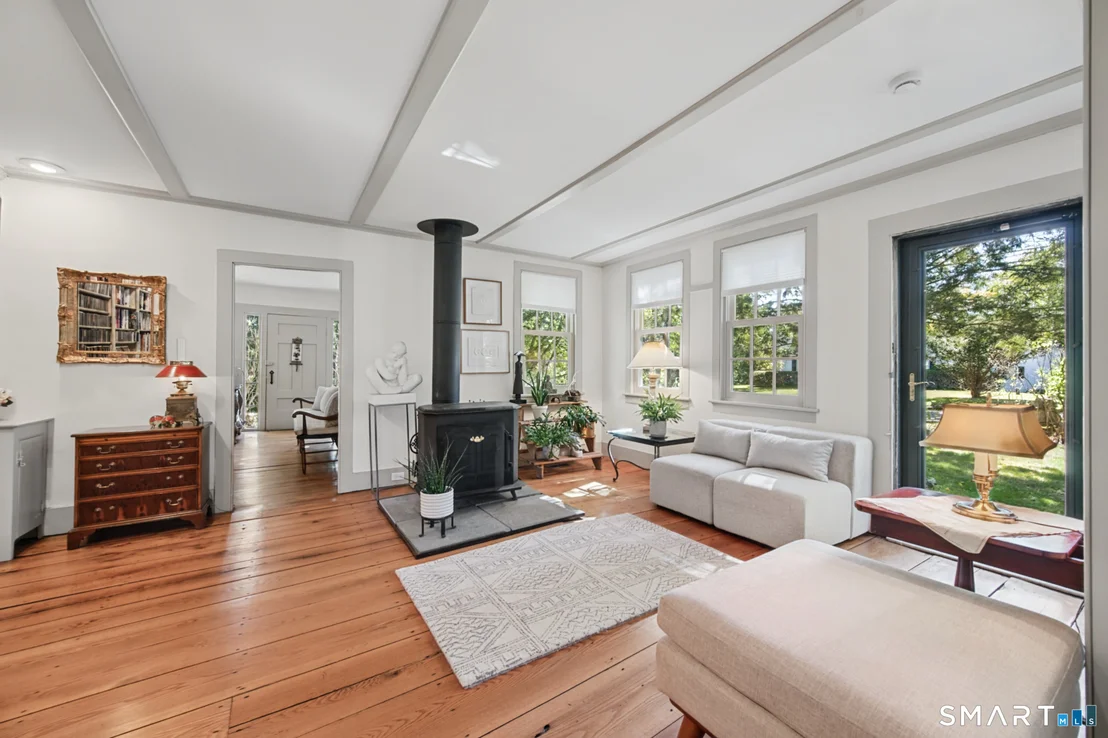 Photo of 2 Pomperaug Road