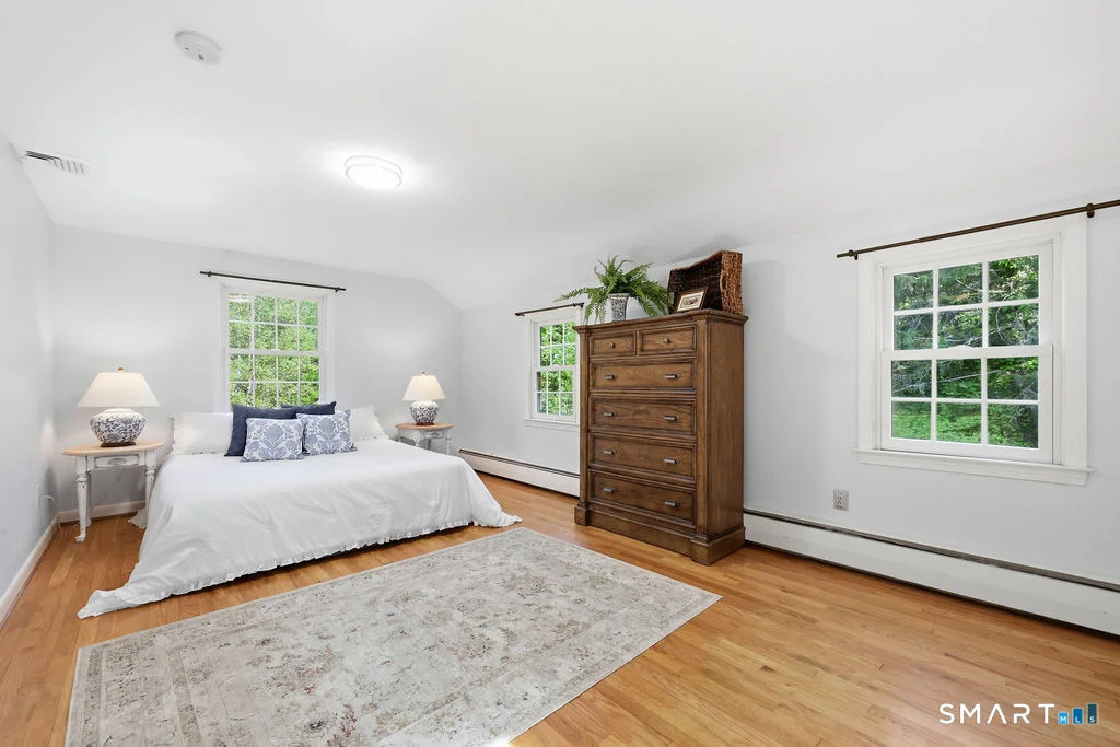 Photo of 8 Penwood Road