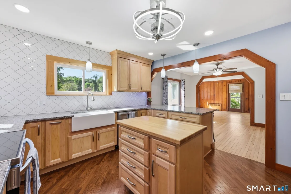 Photo of 28 Pond Road
