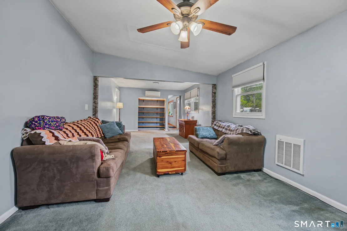 Photo of 28 Hickory Road