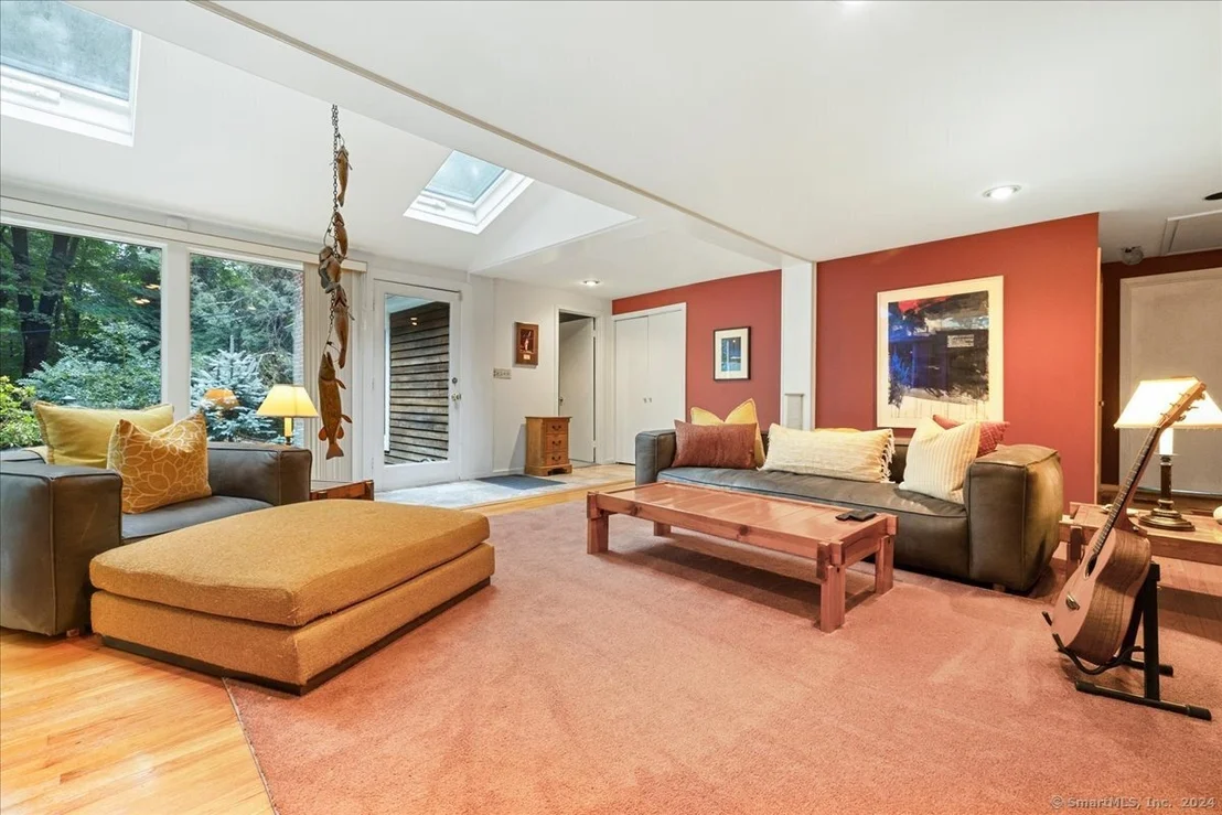 Photo of 60 Pheasant Lane