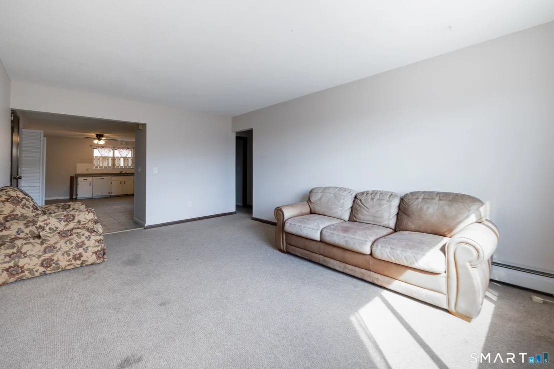 Photo of Unit D at 184 Kaynor Drive