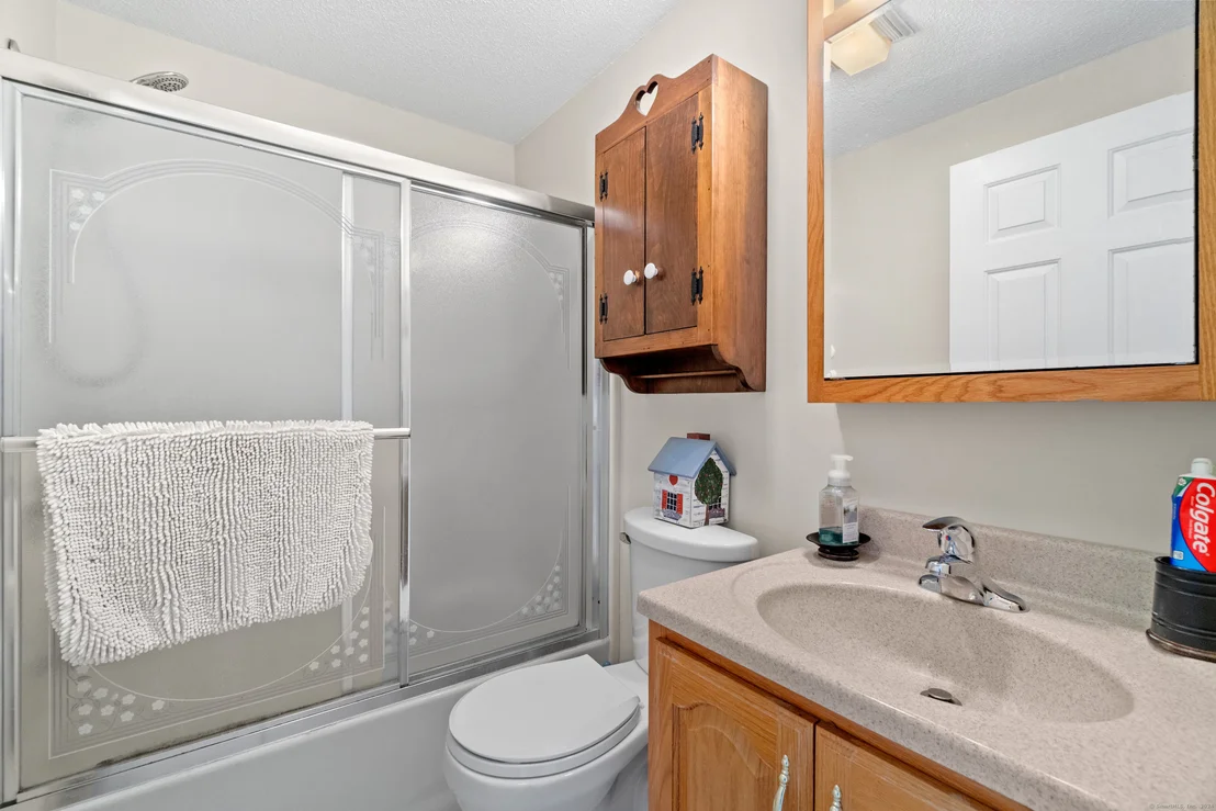 Photo of 25 Laurelwood Drive