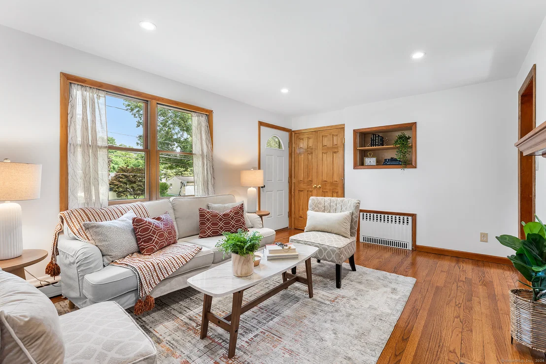 Photo of 866 Mount Vernon Road