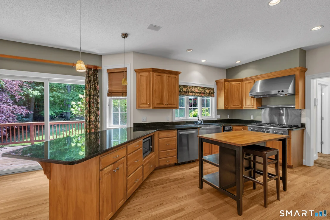 Photo of 6 Azalea Lane