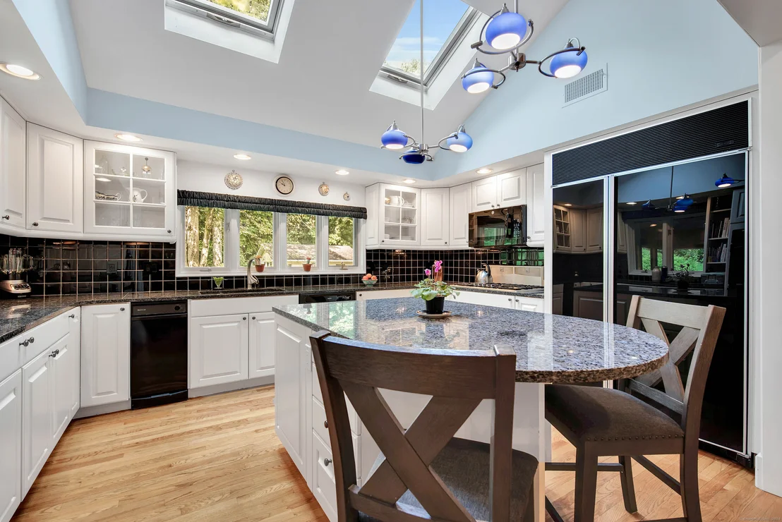 Photo of 81 Deerwood Drive