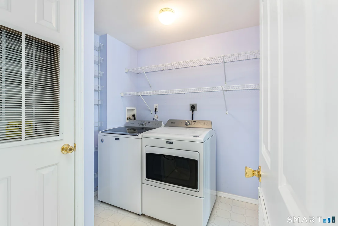Photo of 17 Laurel Circle