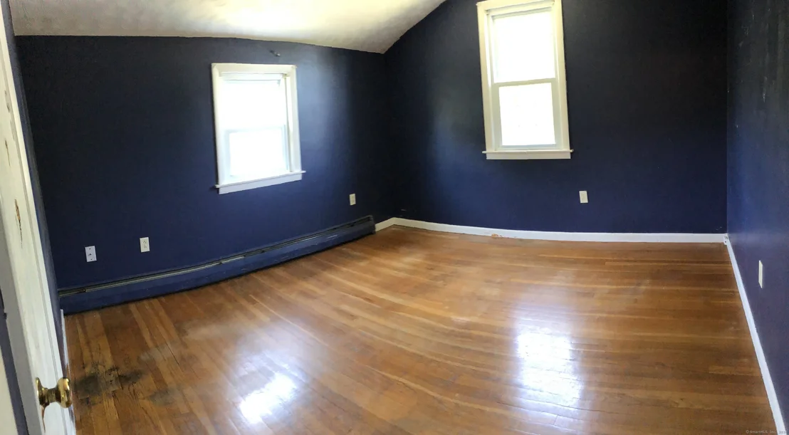 Photo of 10 Sam Street