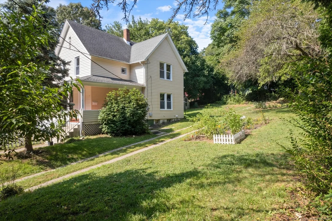 Photo of 27 Scott Street