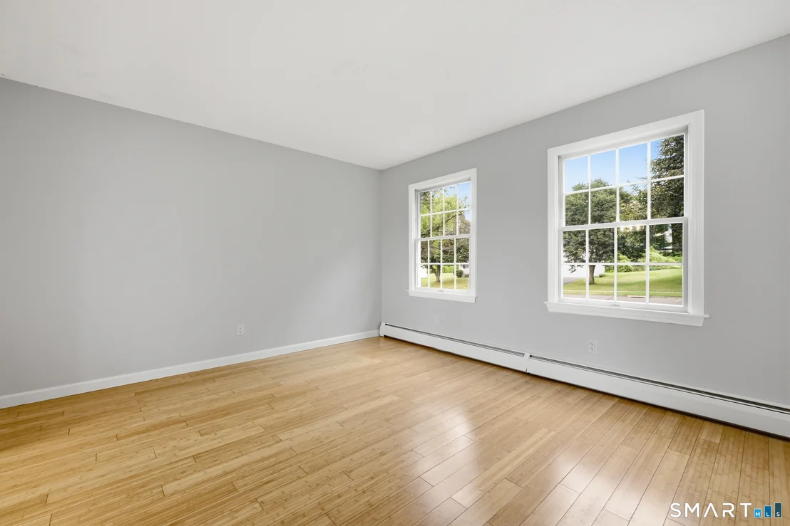 Photo of 35 Heritage Drive