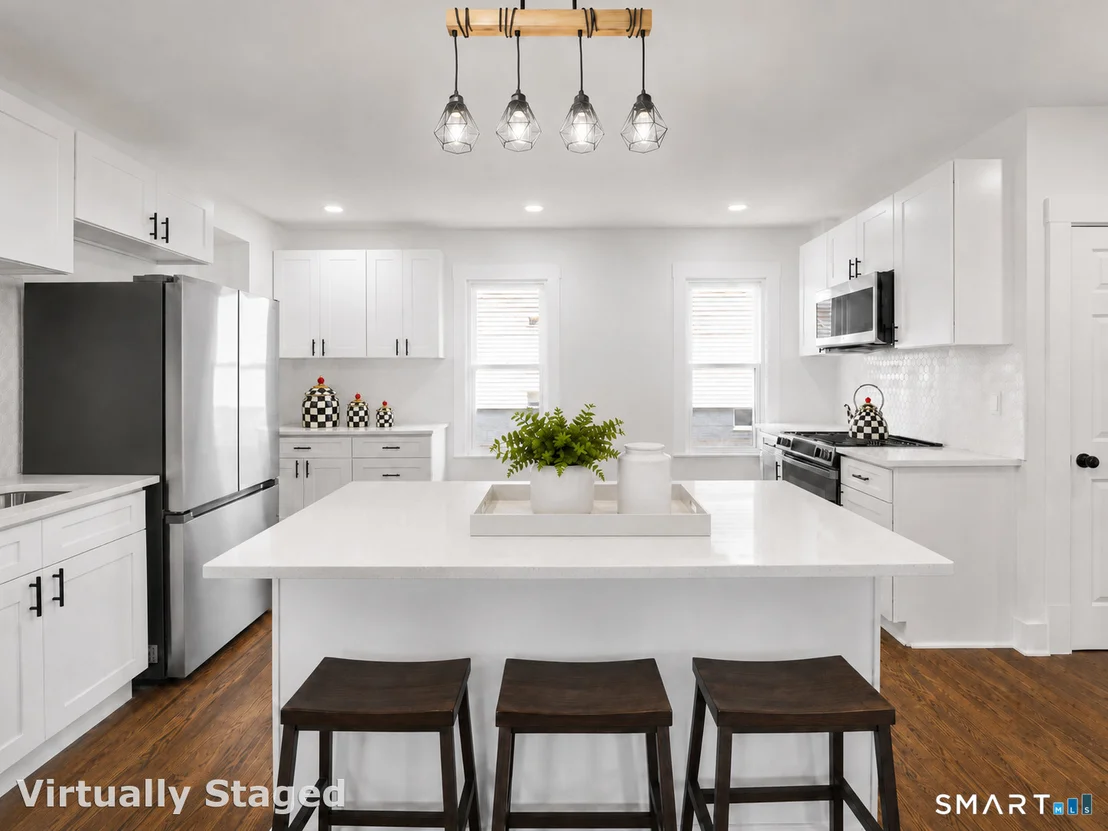 Photo of 61 Fairview Avenue