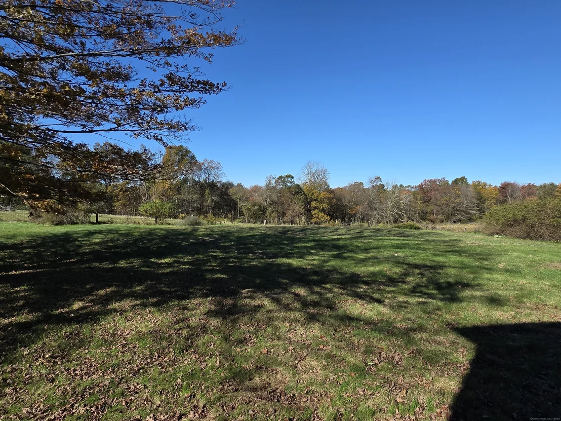 Photo of 395 Bailey Hill Road