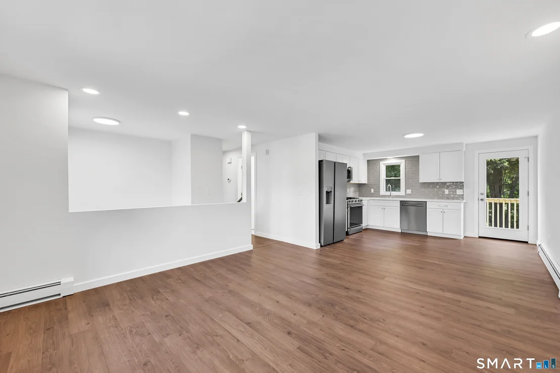 Photo of 93 Cookes Ridge