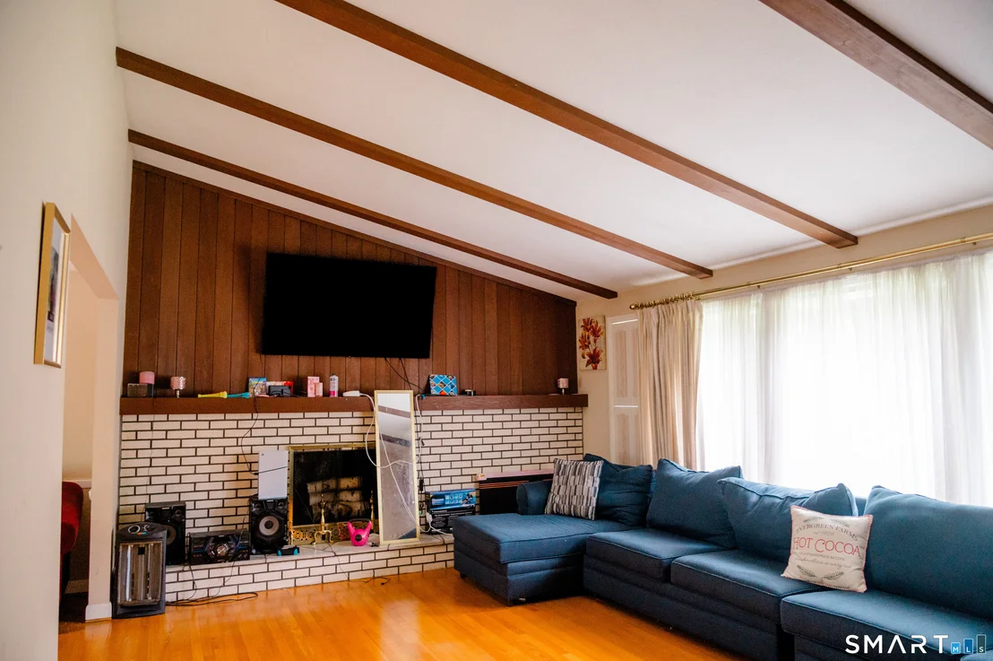Photo of 371 Felt Road