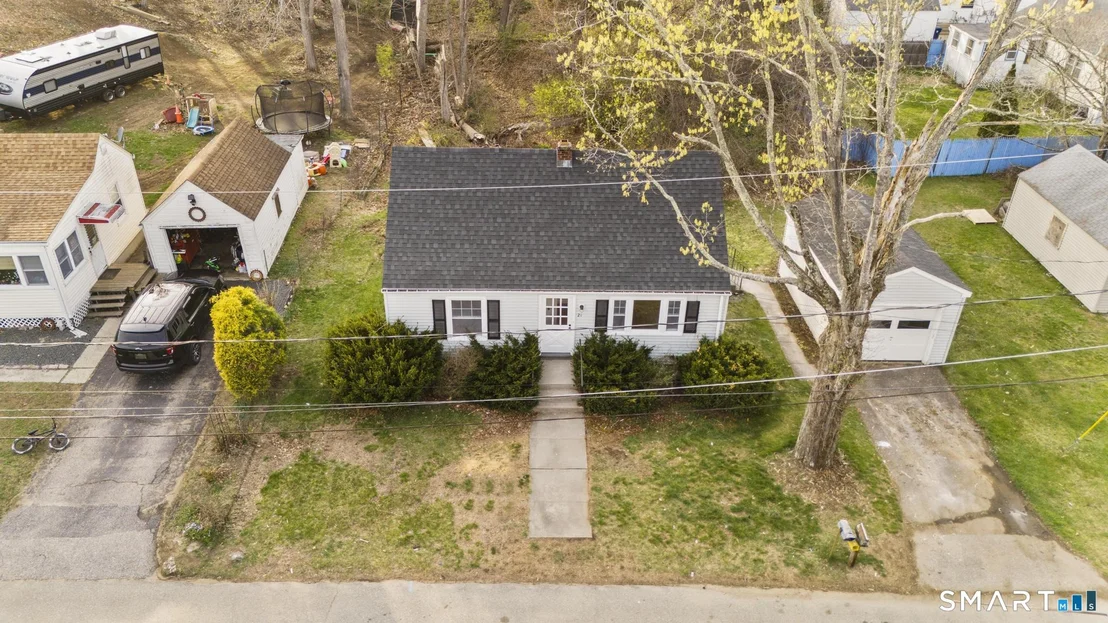Photo of 21 Russ Road