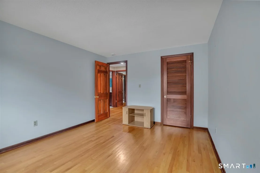 Photo of 190 Valley View Road
