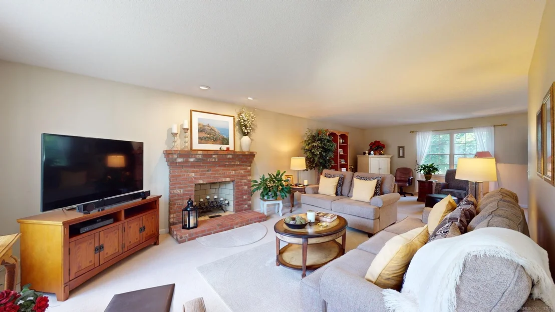 Photo of 43 Piper Lane