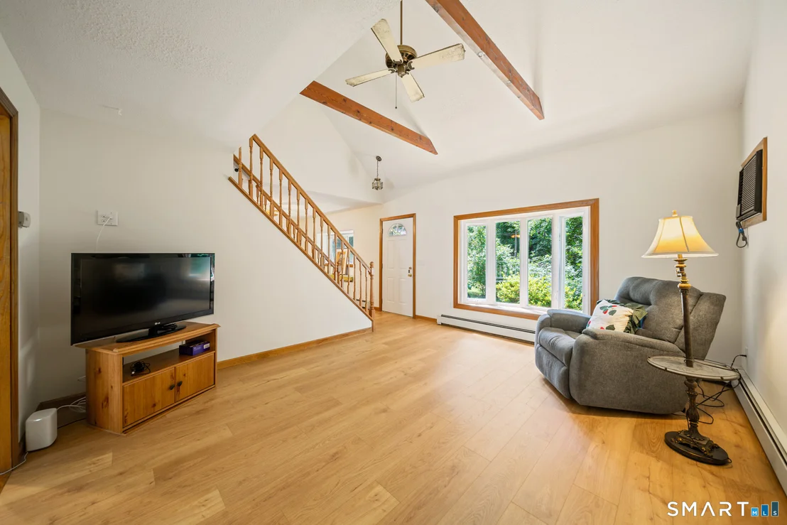 Photo of 231 Crestwood Drive