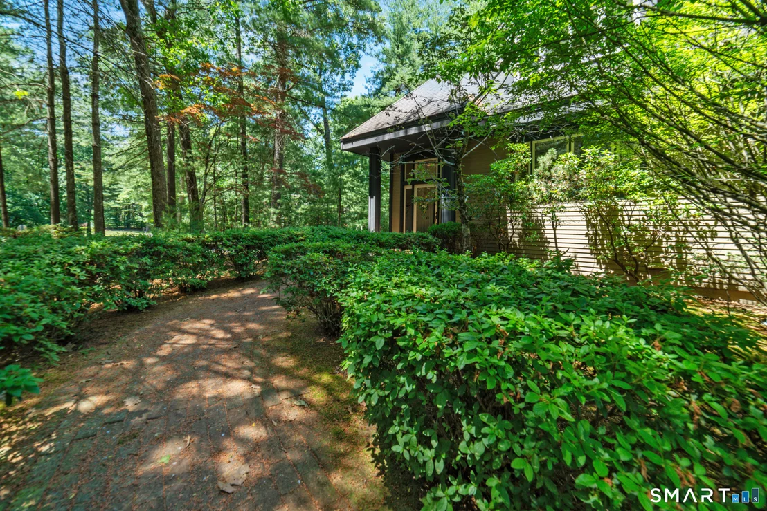 Photo of 8 Beacon Heath