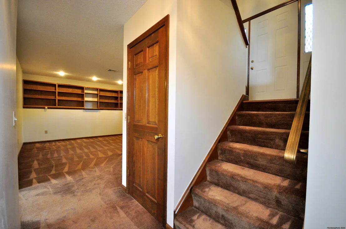 Photo of 735 Avery Street