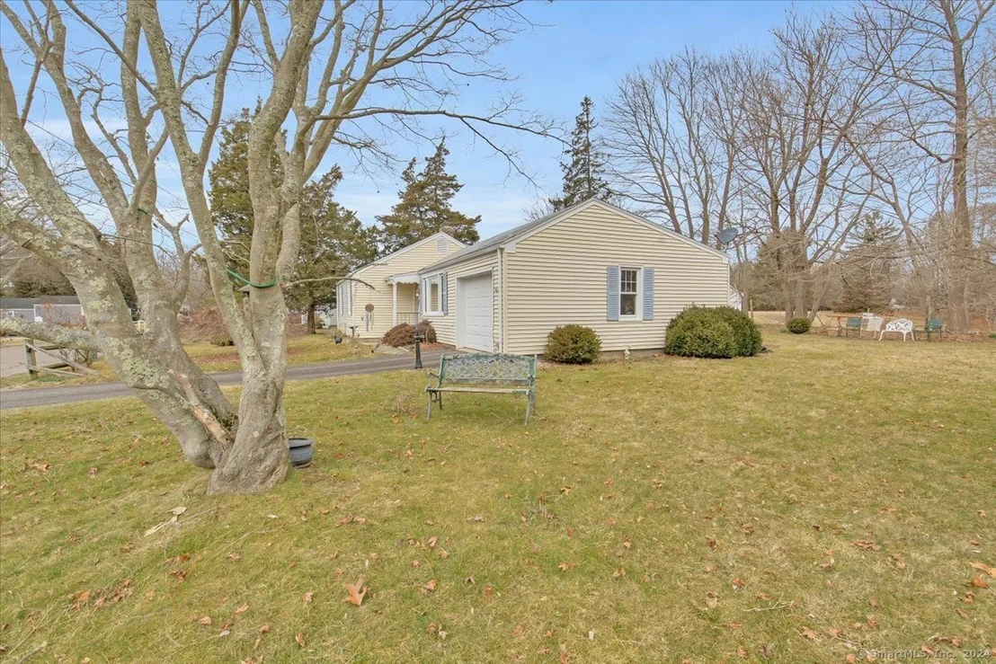 Photo of 15 Farview Avenue