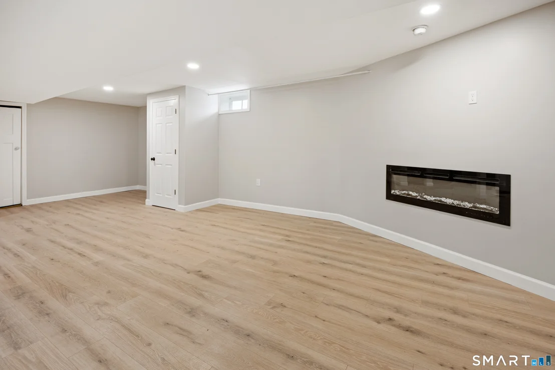 Photo of 40 Circle Drive