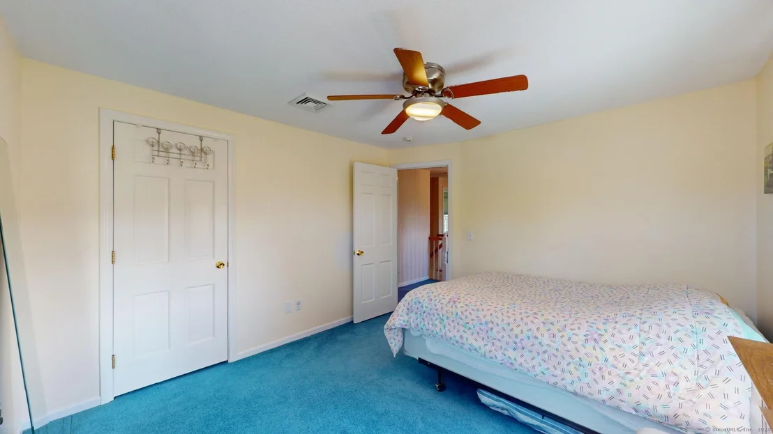 Photo of 68 Kildeer Lane