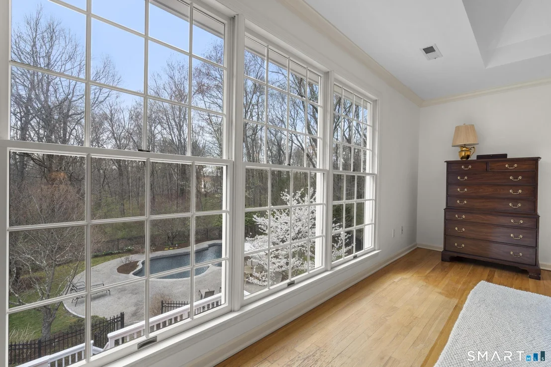 Photo of 8 Maplewood Lane