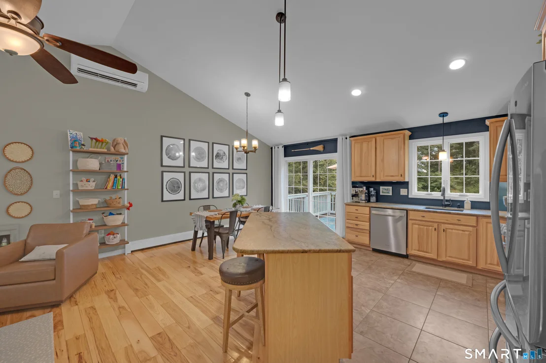 Photo of 76 Juniper Way