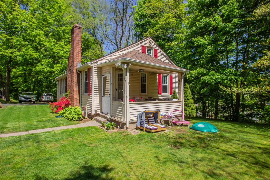 Photo of 65 Johnson Avenue