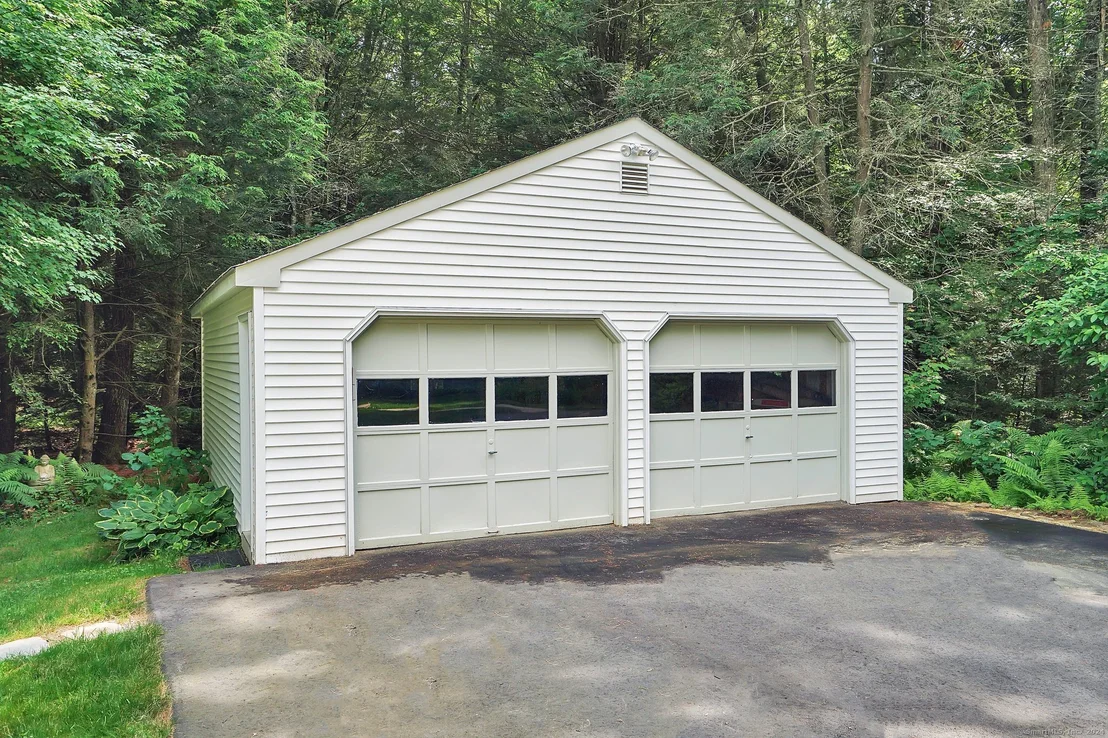 Photo of 34 Pinecrest Road