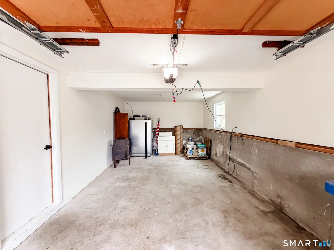 Photo of 33 Forest Avenue