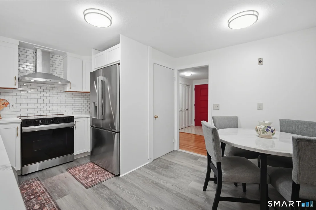 Photo of 91 Forest Drive